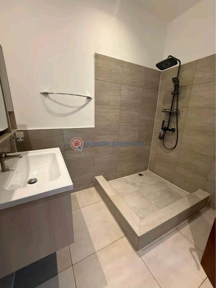 3 bedroom House For Rent Adenta Municipal Accra - 2