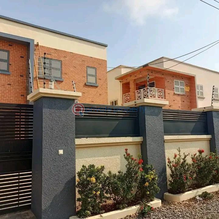 3 bedroom House For Rent Agbogba North Legon Accra - 0