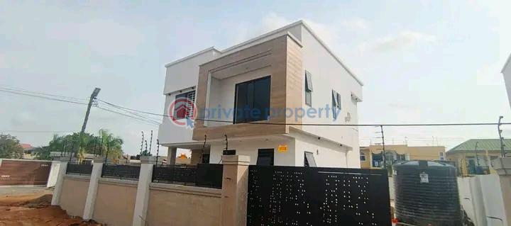 3 bedroom House For Sale Spintex Accra - 5