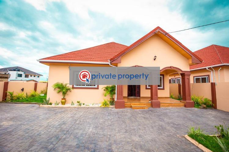3 bedroom Detached Bungalow For Sale &nbsp;oyarifa Oyarifa La Nkwantanang Madina Municipal Accra - 0
