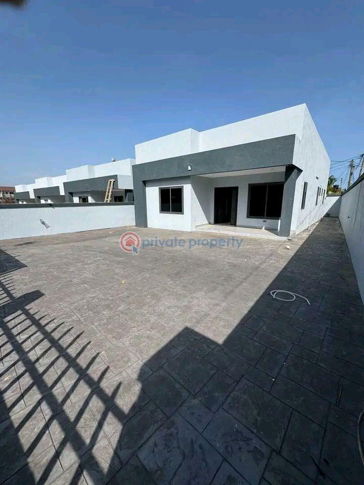 3 bedroom House For Sale Tantra Hill Achimota Ga West Municipal Accra - 3