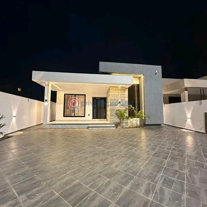 3 bedroom House For Sale Lakeside Estates. Adenta Municipal Accra - 8