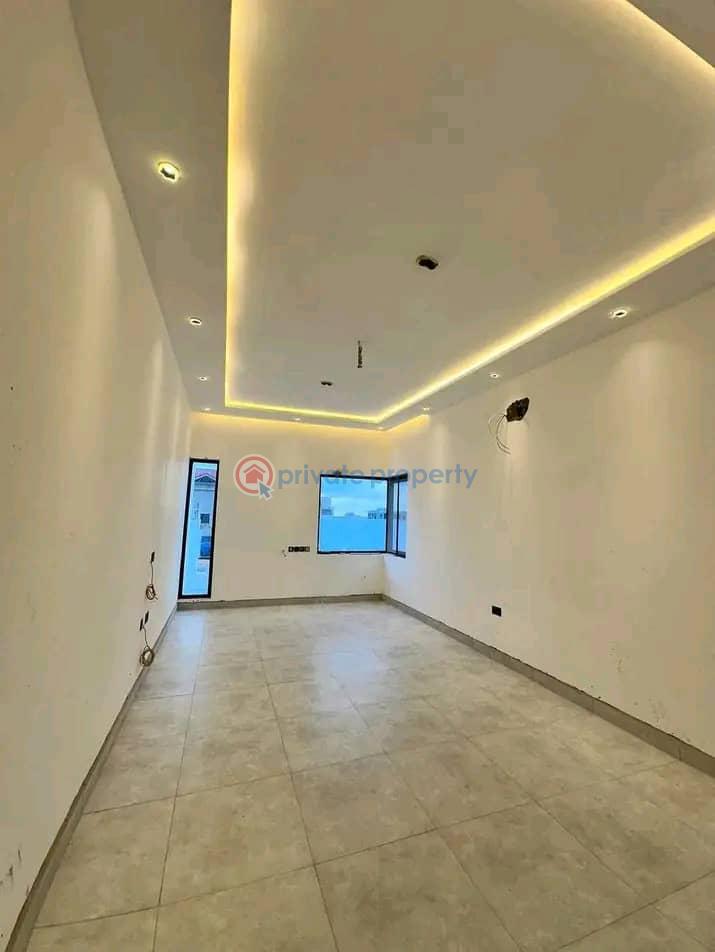 3 bedroom House For Sale Lakeside Estates. Adenta Municipal Accra - 5