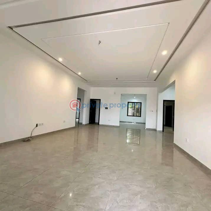 3 bedroom House For Sale Lakeside Estates. Adenta Municipal Accra - 8