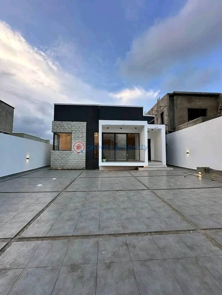 3 bedroom House For Sale Lakeside Estates. Adenta Municipal Accra - 1
