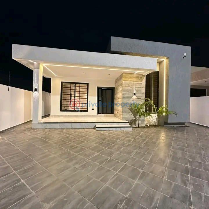 3 bedroom House For Sale Lakeside Estates. Adenta Municipal Accra - 1