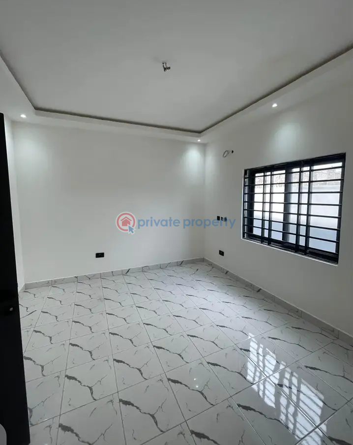 3 bedroom Detached Bungalow For Sale Community 16 Lashibi Spintex Accra - 3