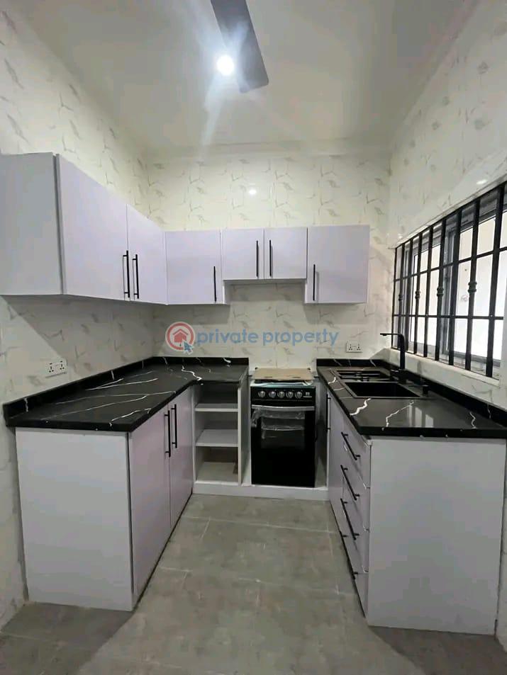 3 bedroom House For Sale Ogbojo Adenta Municipal Accra - 5