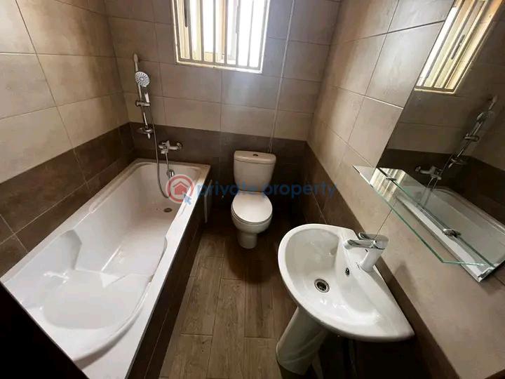 3 bedroom House For Sale Oyarifa La Nkwantanang Madina Municipal Accra - 2