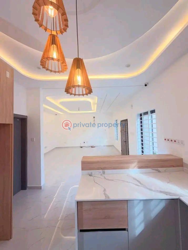 3 bedroom House For Sale Lakeside Estates. Adenta Municipal Accra - 2