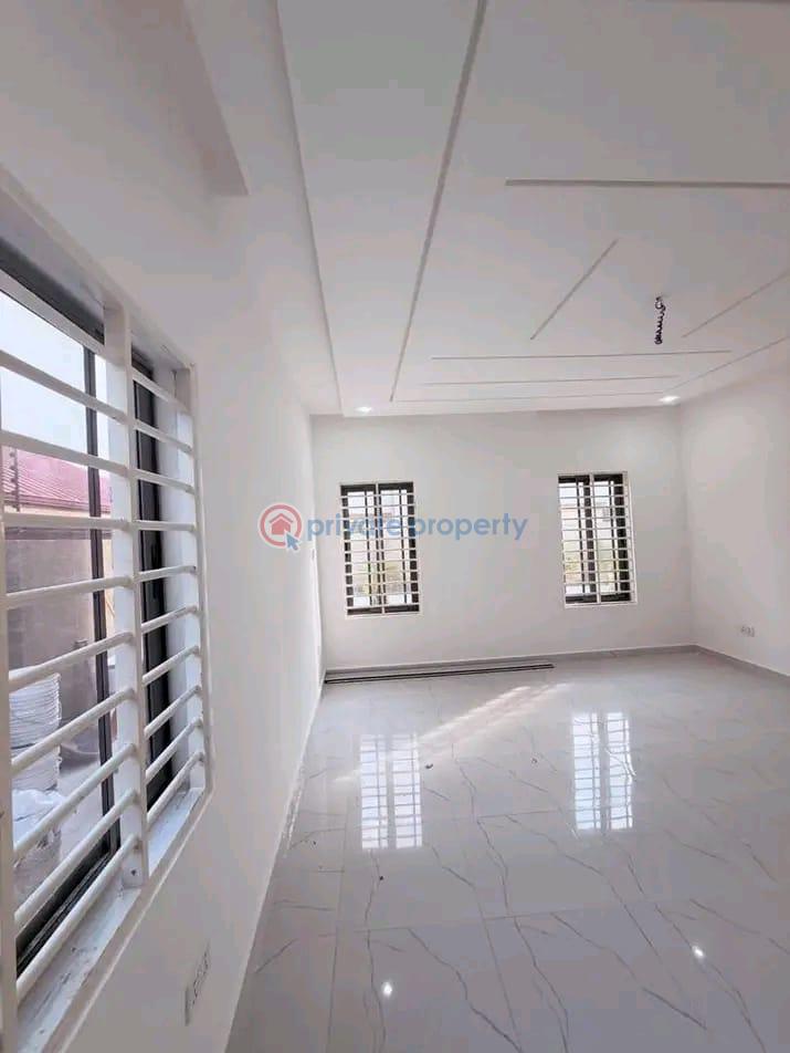 3 bedroom House For Sale Lakeside Estates. Adenta Municipal Accra - 5