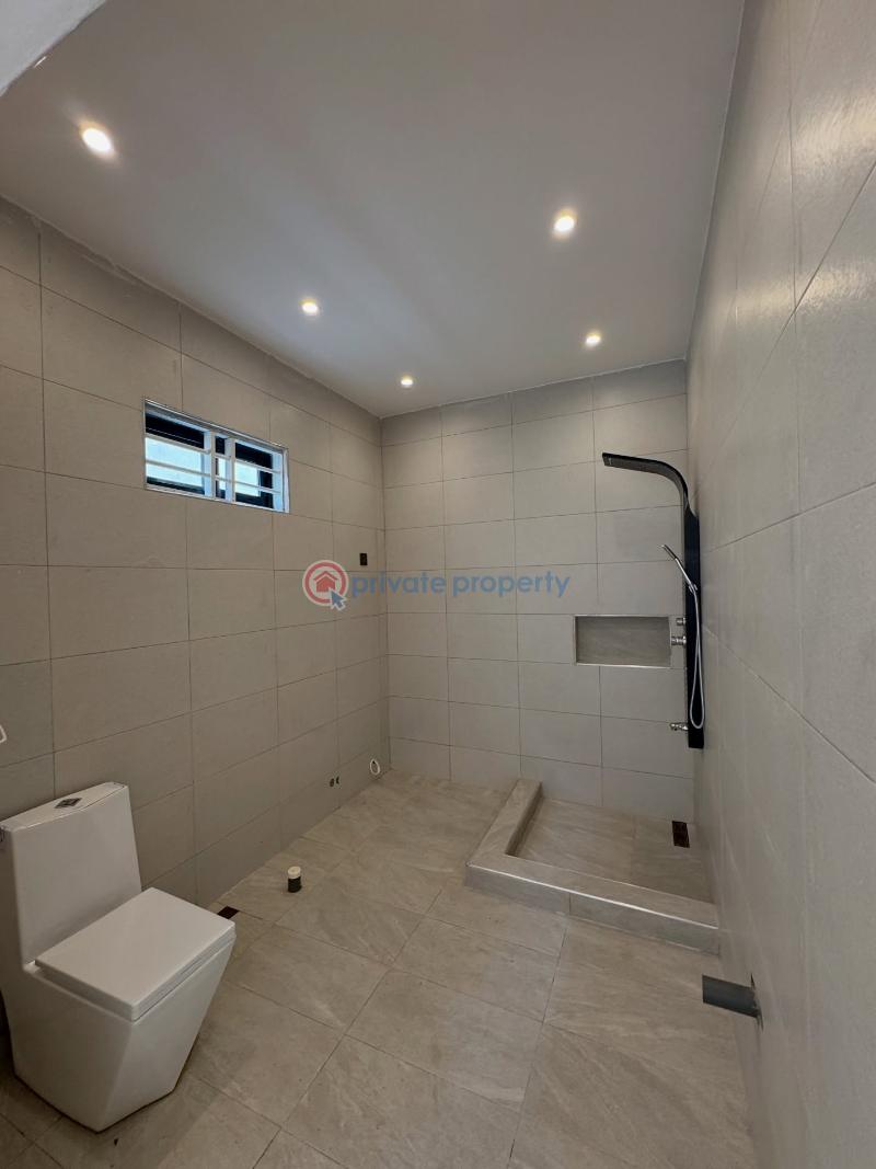 3 bedroom House For Sale Adenta Adenta Municipal Accra - 13