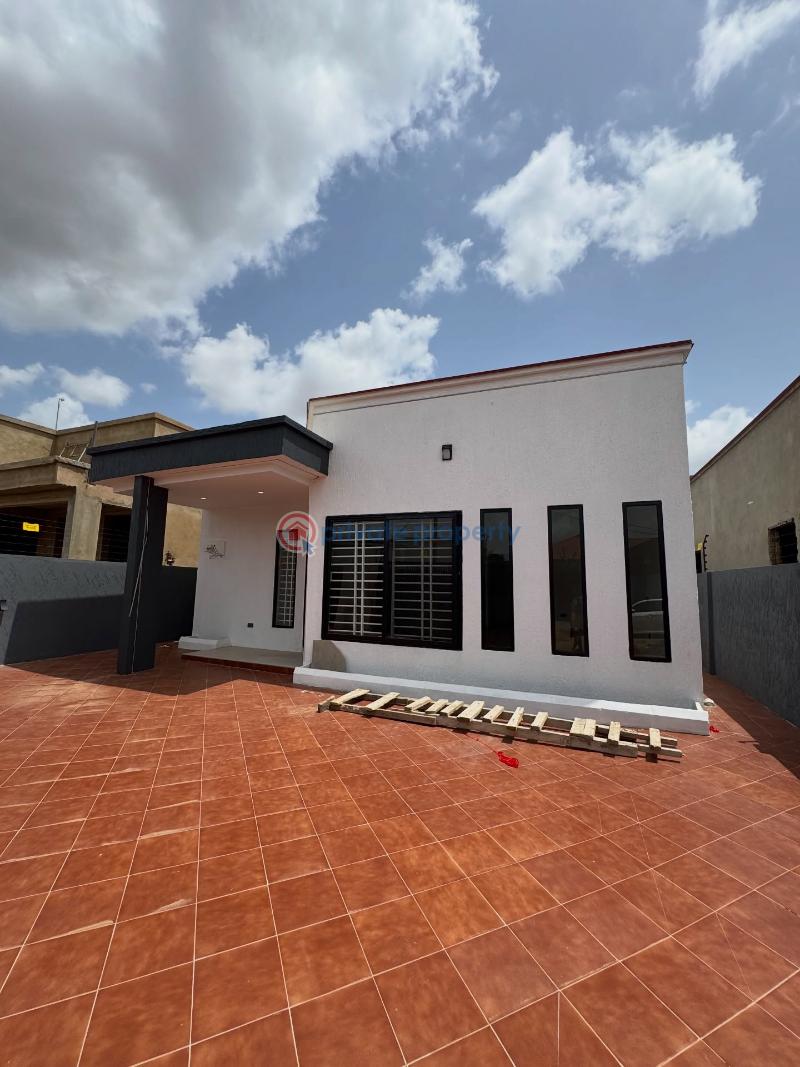 3 bedroom House For Sale Adenta Adenta Municipal Accra - 2