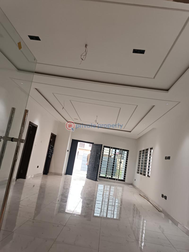 3 bedroom House For Sale Lakeside Estates. Adenta Municipal Accra - 14