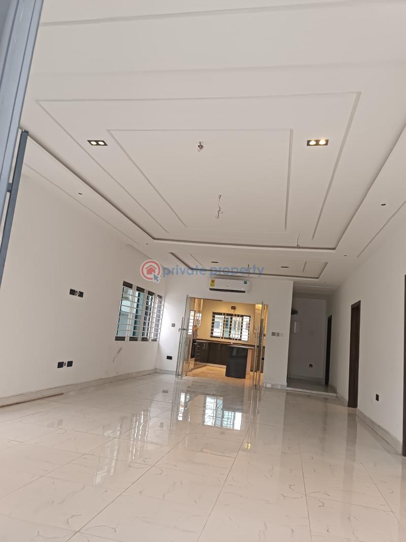3 bedroom House For Sale Lakeside Estates. Adenta Municipal Accra - 2