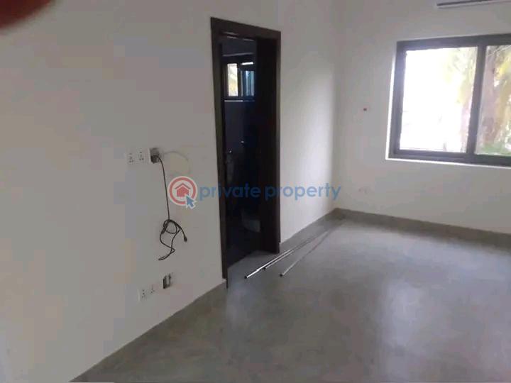 3 bedroom Townhouse For Rent Airport Residential Area Accra - 8