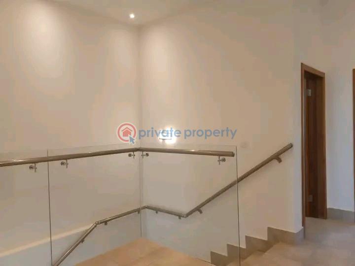 3 bedroom Townhouse For Rent Dzorwulu Accra - 3