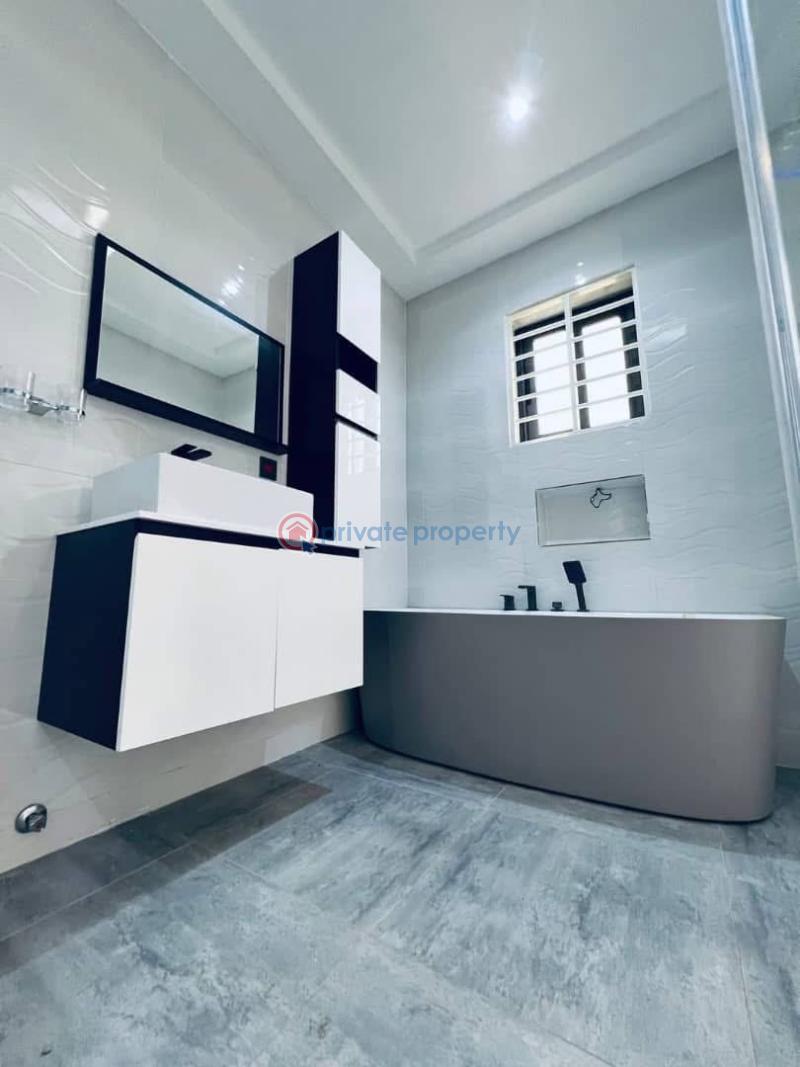 3 bedroom Townhouse For Sale Nmai Dzorm School Junction East Legon Accra - 3