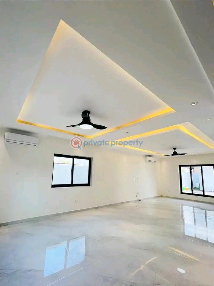3 bedroom House For Sale West Trasacco Ashaley Botwe Adenta Municipal Accra - 3
