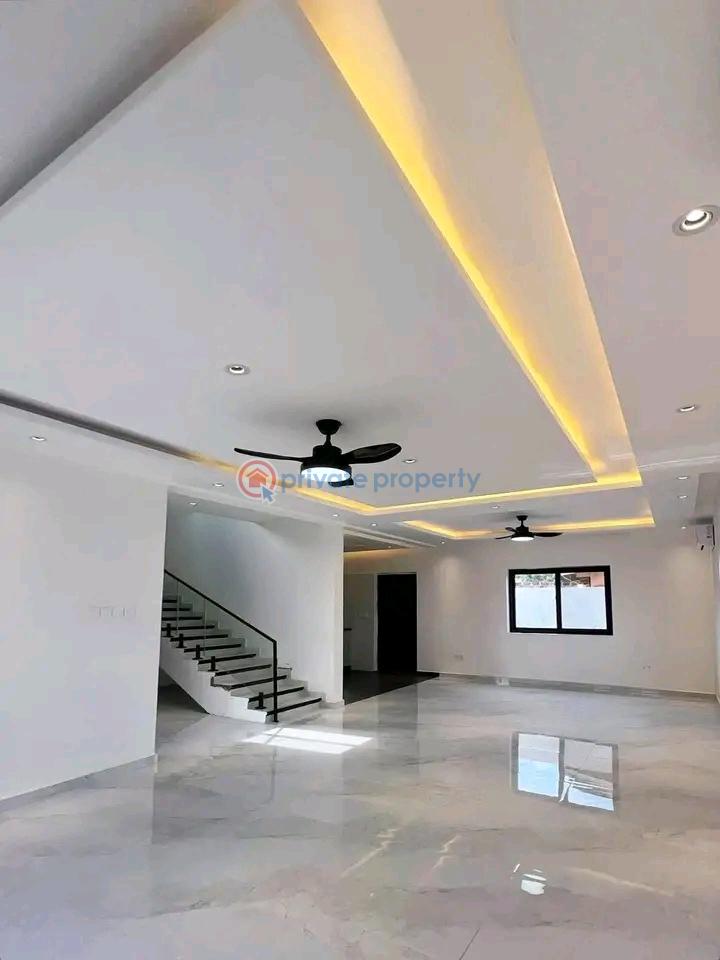 3 bedroom House For Sale West Trasacco Ashaley Botwe Adenta Municipal Accra - 7