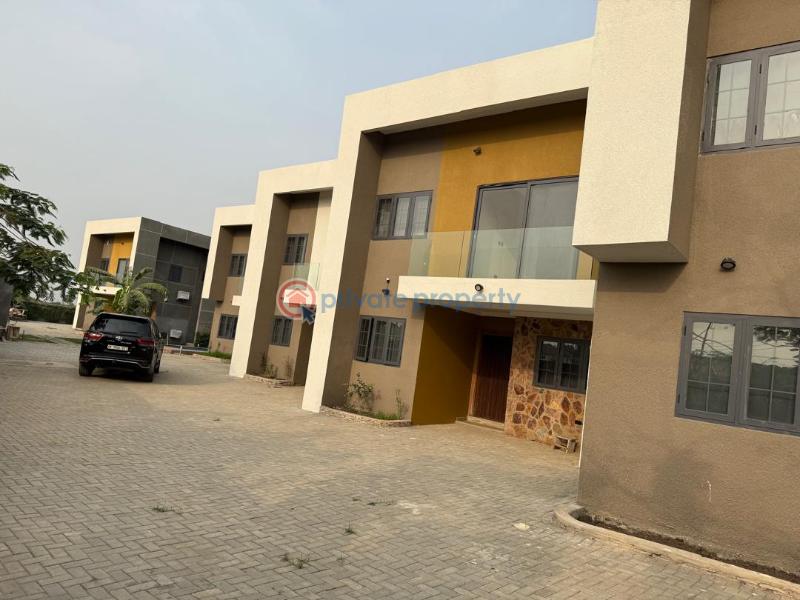 3 bedroom Townhouse For Rent Community 6 Tema Accra - 7