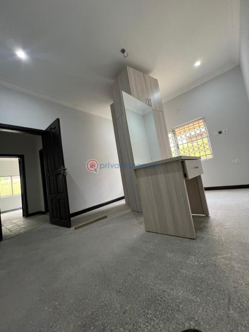 3 bedroom House For Rent Tesano Accra - 8