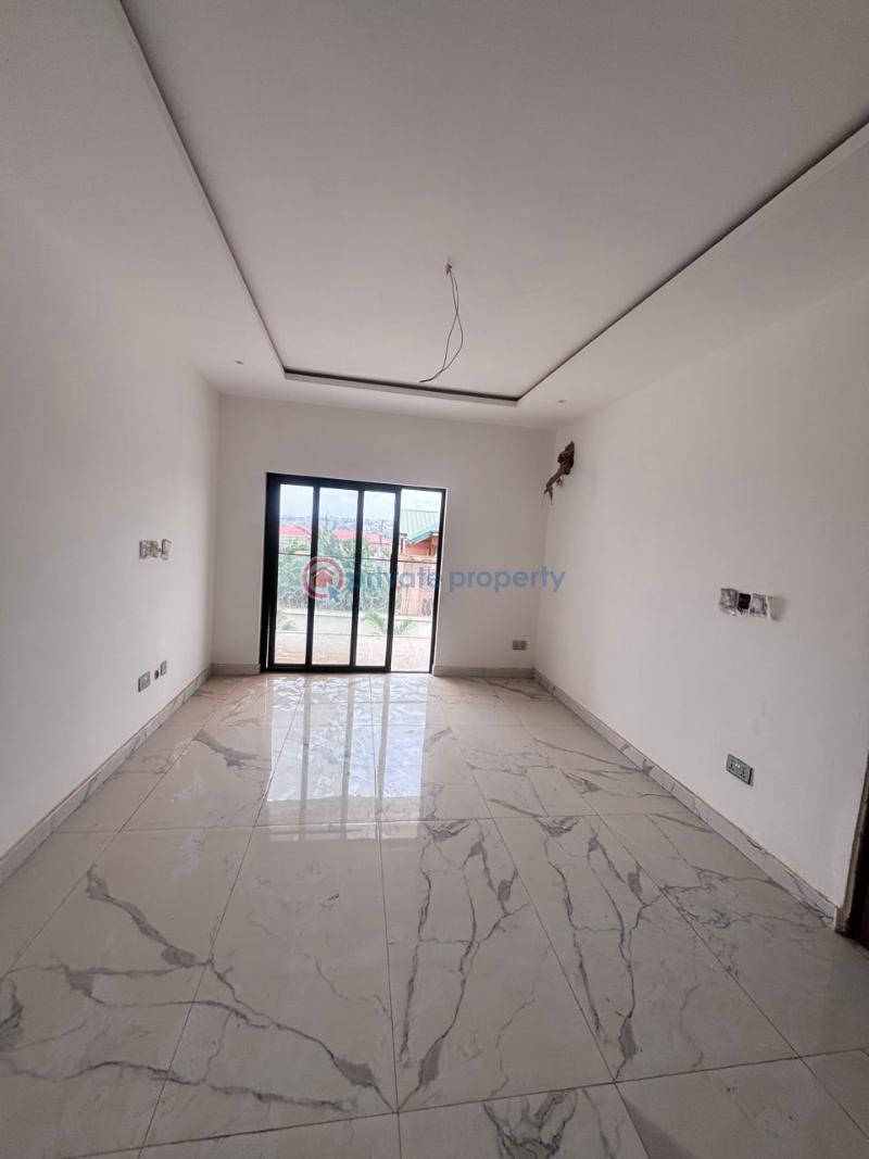 3 bedroom Townhouse For Rent Pokuase (Pokoasi) Ga West Municipal Accra - 5