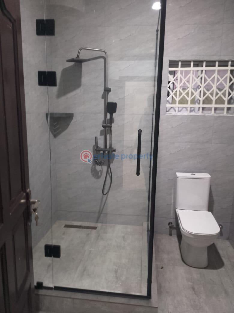 3 bedroom House For Rent Tesano Accra - 5