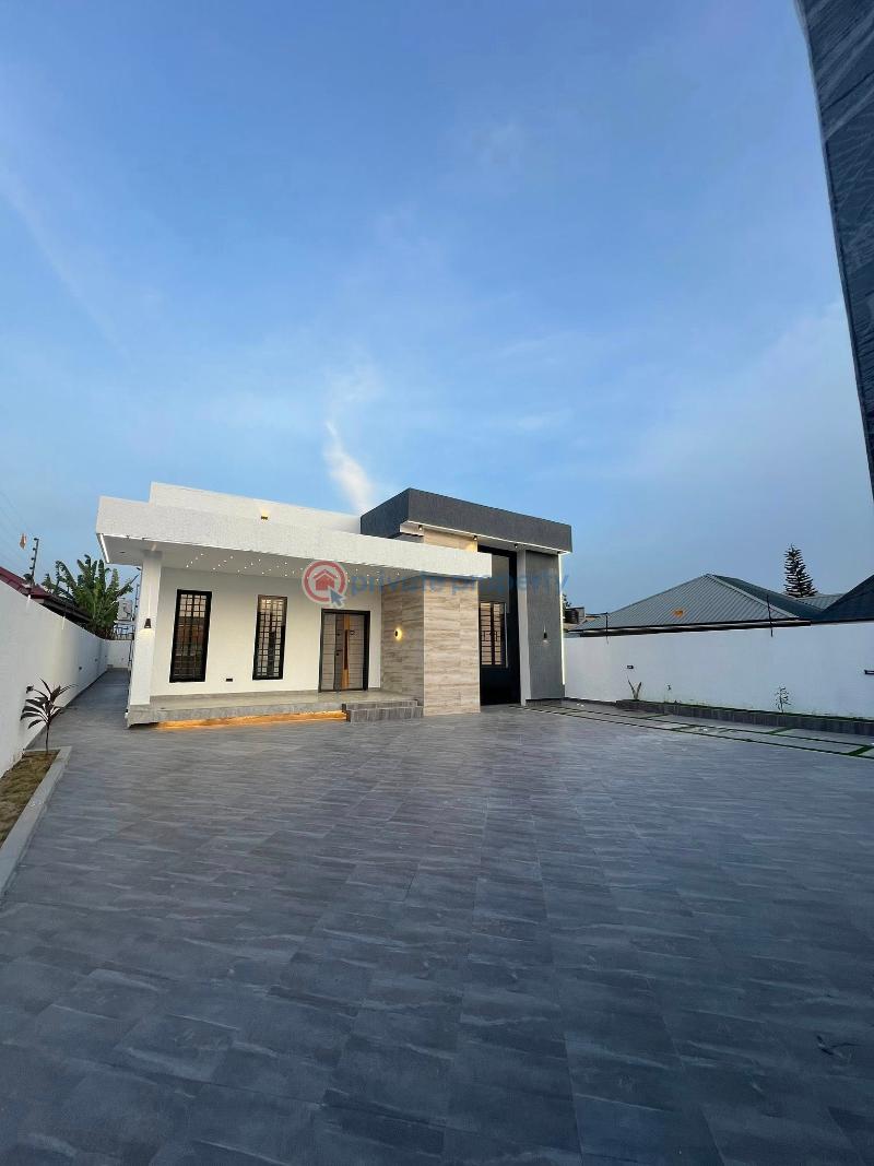 3 bedroom House For Sale Lakeside Estate Ashaley Botwe Adenta Municipal Accra - 1