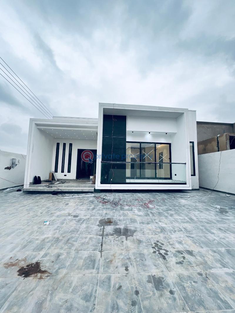 3 bedroom House For Sale Lakeside Estate Ashaley Botwe Adenta Municipal Accra - 0