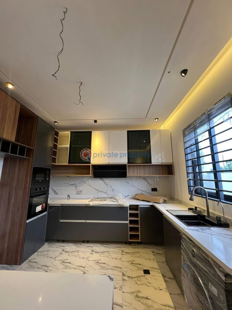 3 bedroom House For Sale Lakeside Estate Ashaley Botwe Adenta Municipal Accra - 9