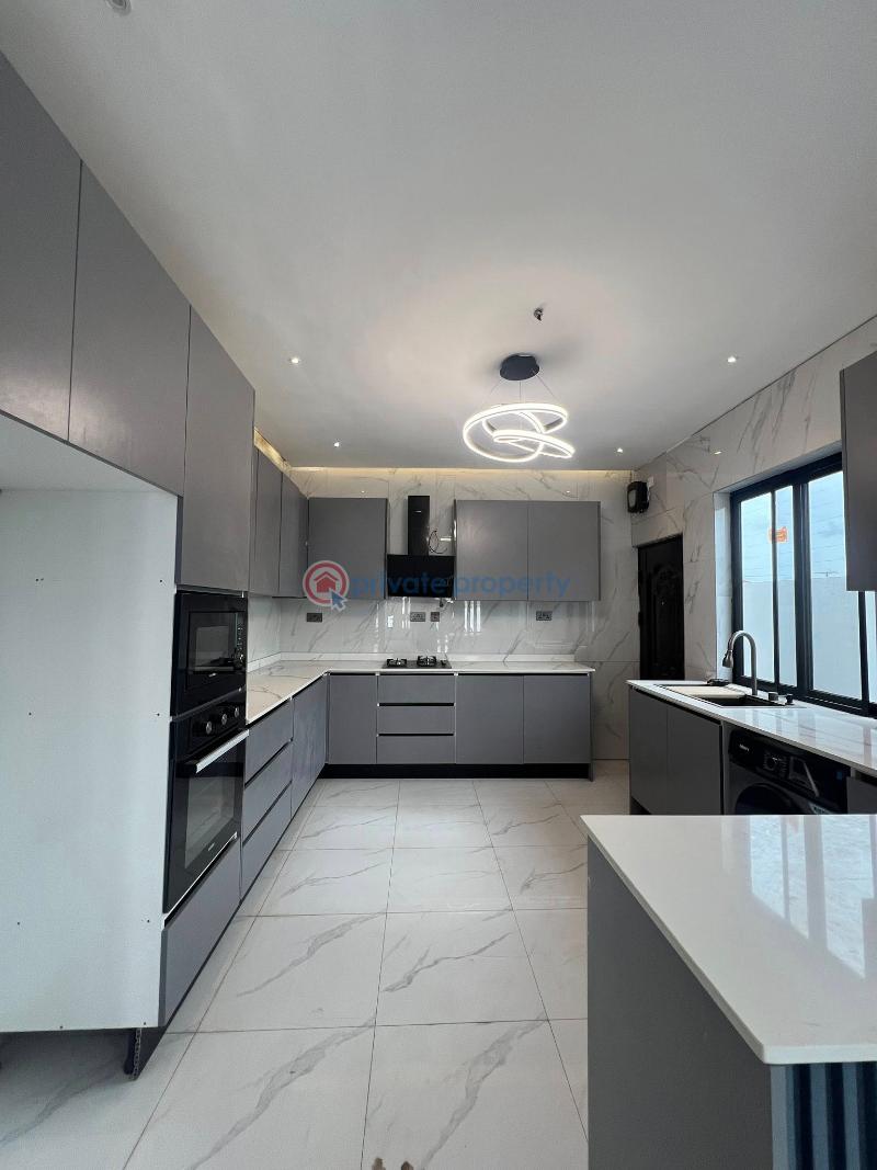 3 bedroom House For Sale Lakeside Estate Ashaley Botwe Adenta Municipal Accra - 9