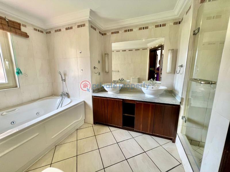 3 bedroom Apartment For Sale Airport Residential Area Accra - 4