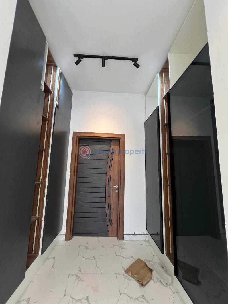 3 bedroom House For Sale Lakeside Estate Ashaley Botwe Adenta Municipal Accra - 6