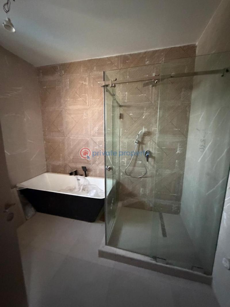 3 bedroom House For Sale East Airport Airport Residential Area Accra - 8