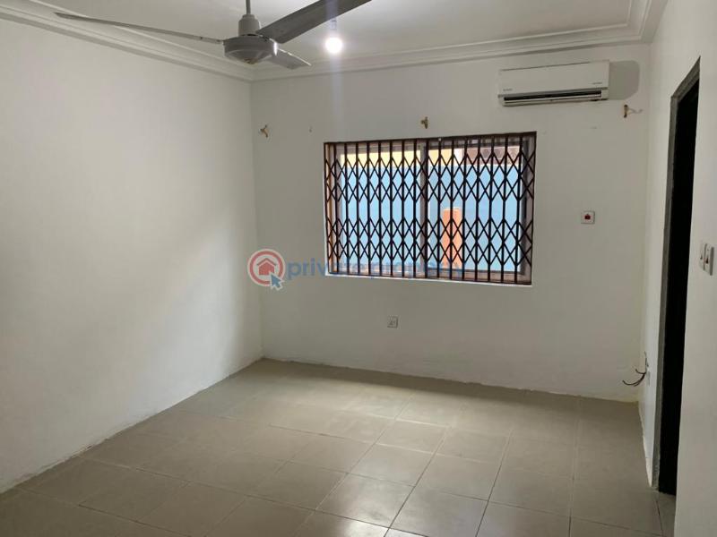 3 bedroom Semi detached Bungalow For Sale After Oyarifa Adenta Municipal Accra - 12
