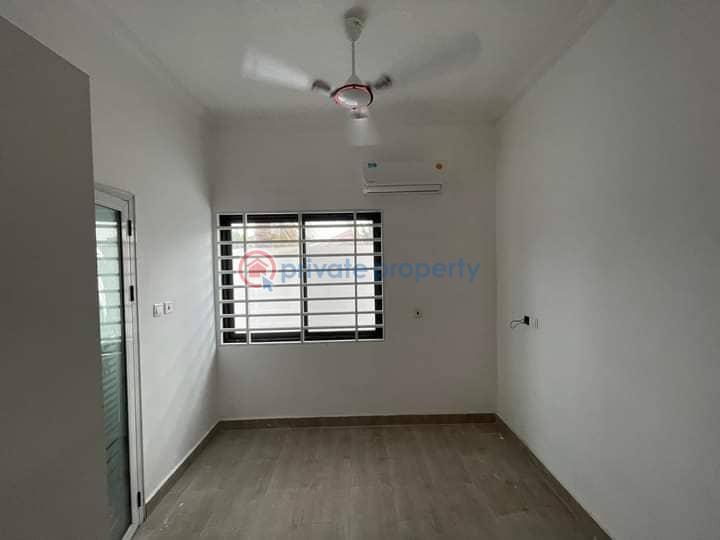 3 bedroom House For Sale Collins Dauda Area Comm 18 Spintex Accra - 9
