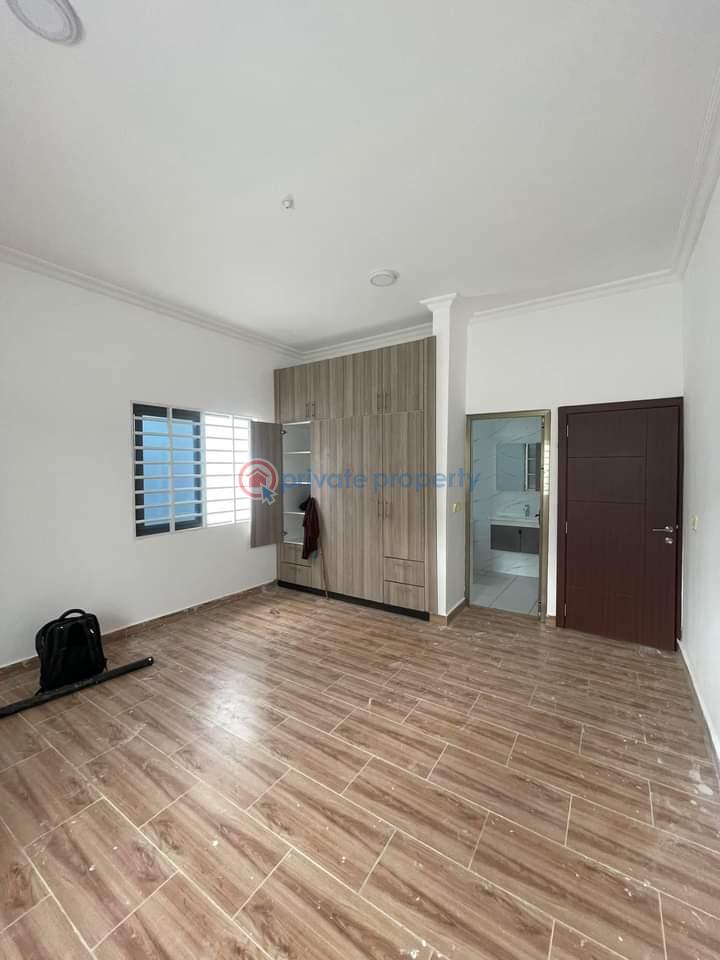 3 bedroom House For Sale Collins Dauda Area Comm 18 Spintex Accra (PID