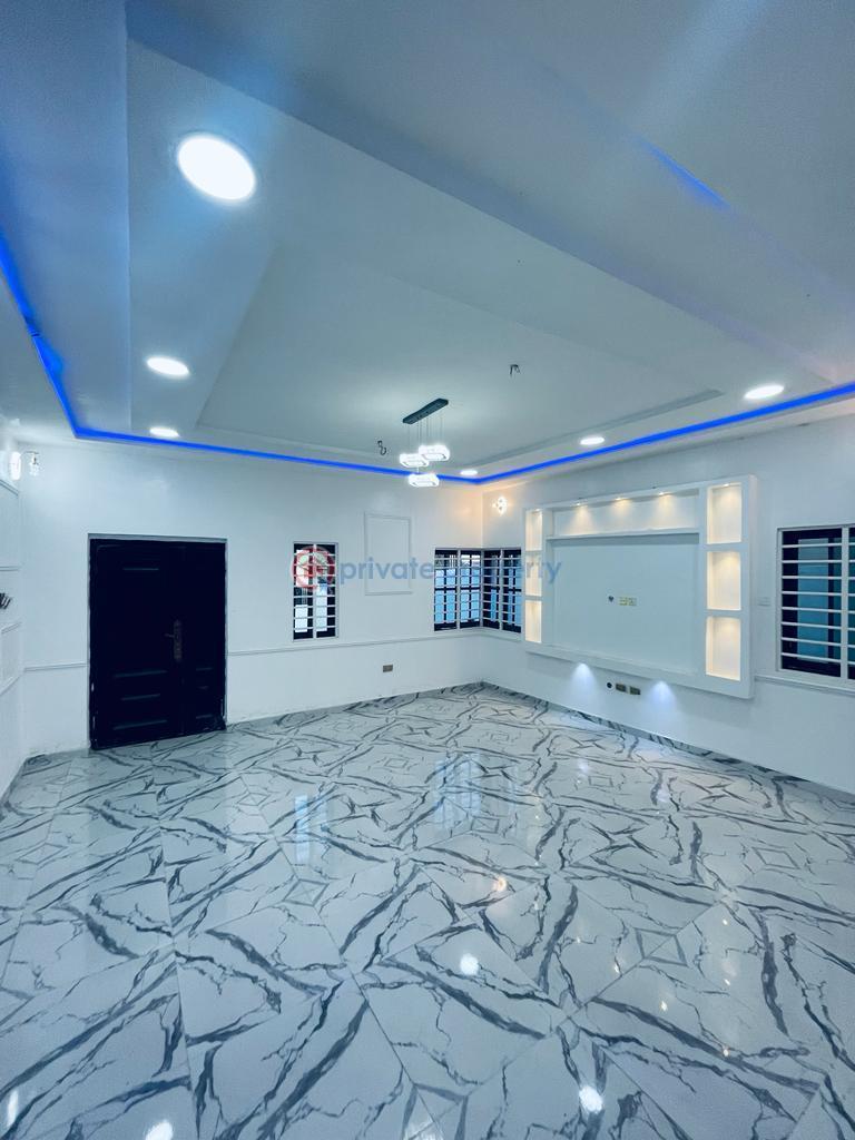 3 bedroom House For Sale Botwe Lakeside School Junction Close To The Melcom La Nkwantanang Madina Municipal Accra - 13