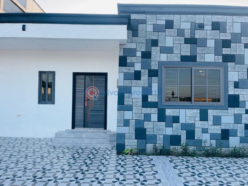 3 bedroom House For Sale Botwe Lakeside School Junction Close To The Melcom La Nkwantanang Madina Municipal Accra - 2