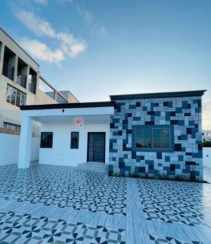 3 bedroom House For Sale Botwe Lakeside School Junction Close To The Melcom La Nkwantanang Madina Municipal Accra - 14
