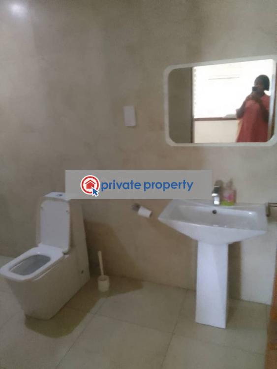 3 bedroom Semi detached Duplex For Sale Roman Ridge Accra - 6