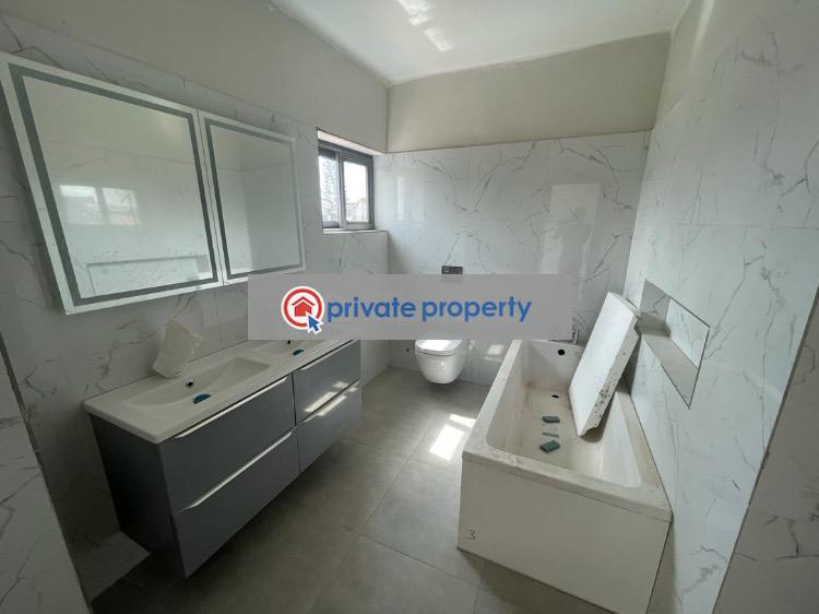 3 bedroom Semi detached Bungalow For Sale &nbsp;papa&acirc;s Pizza Agbogba North Legon Accra - 3