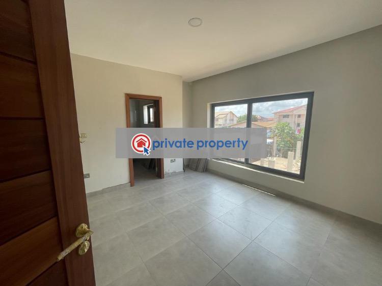 3 bedroom Semi detached Bungalow For Sale &nbsp;papa&acirc;s Pizza Agbogba North Legon Accra - 4