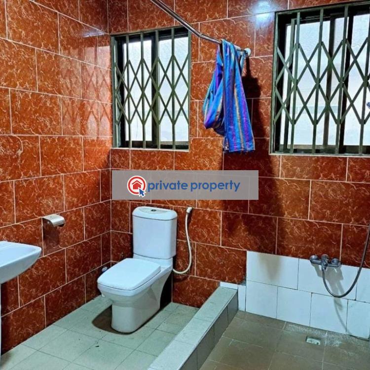 5 bedroom House For Rent Spintex Accra - 8