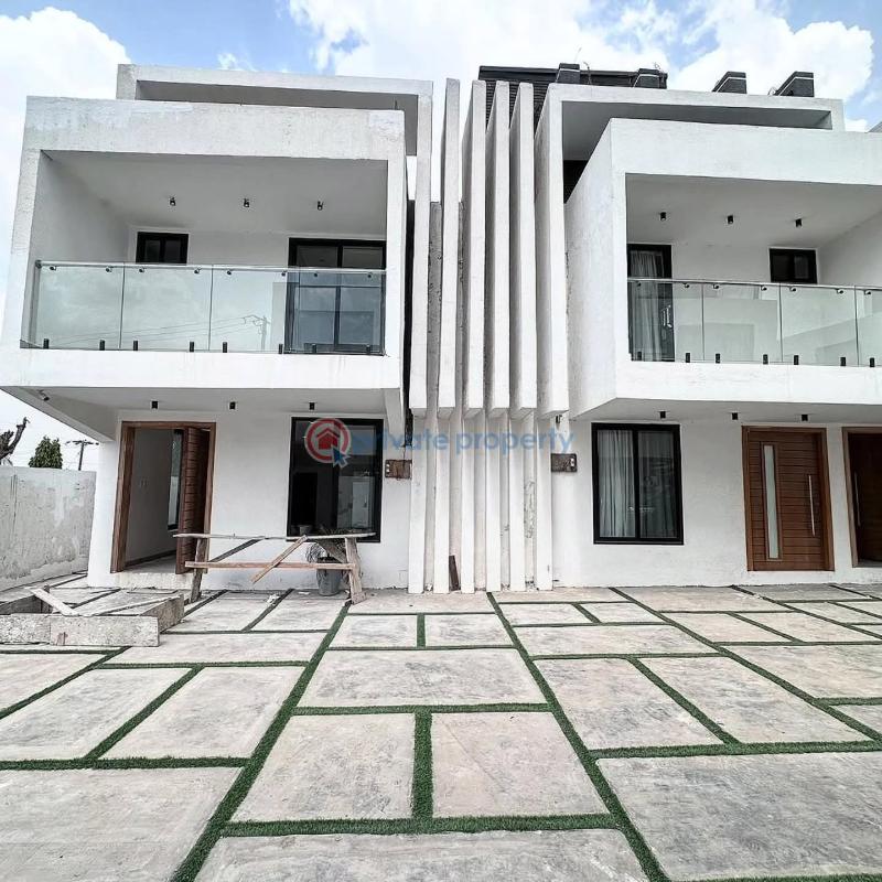 3 bedroom Townhouse For Sale Ashaley Botwe Adenta Municipal Accra - 0