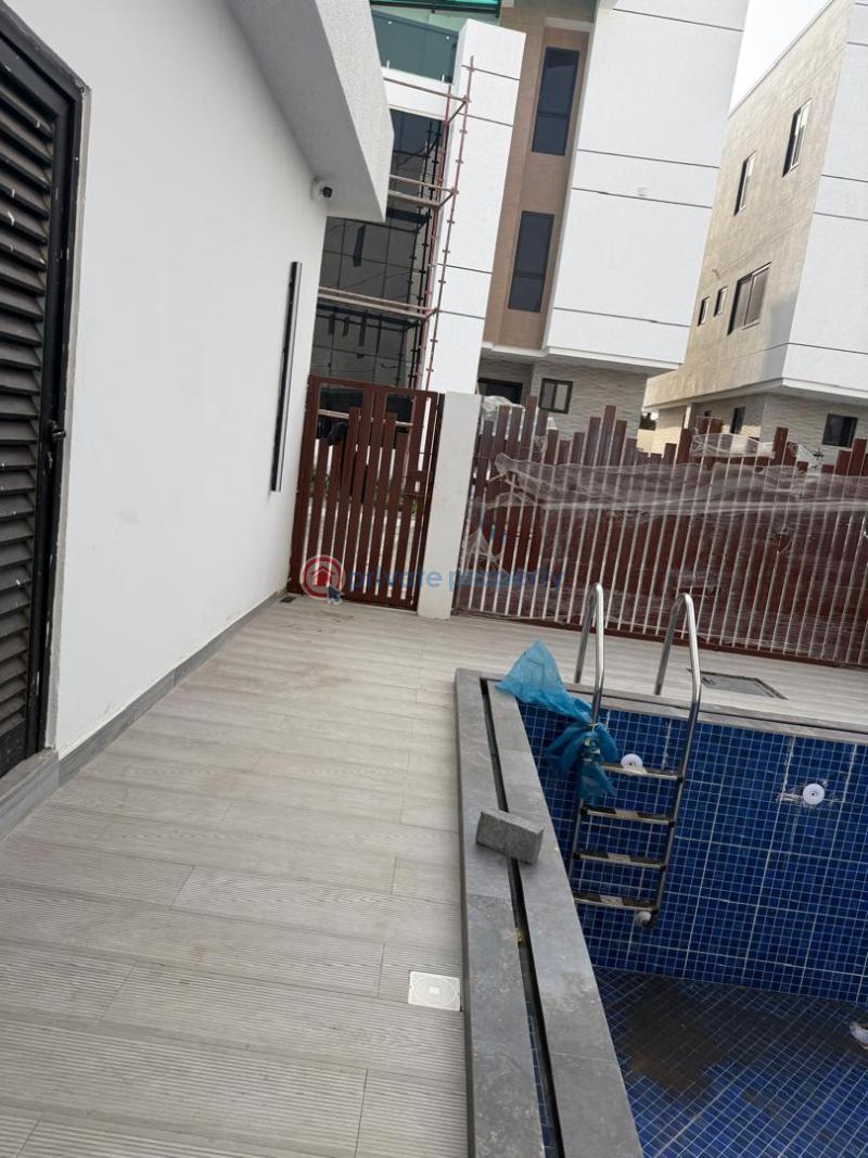 3 bedroom House For Sale East Airport Airport Residential Area Accra - 10
