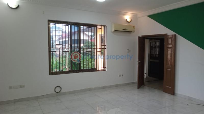 3 bedroom Apartment For Rent Holfbhikl Achimota Accra - 6