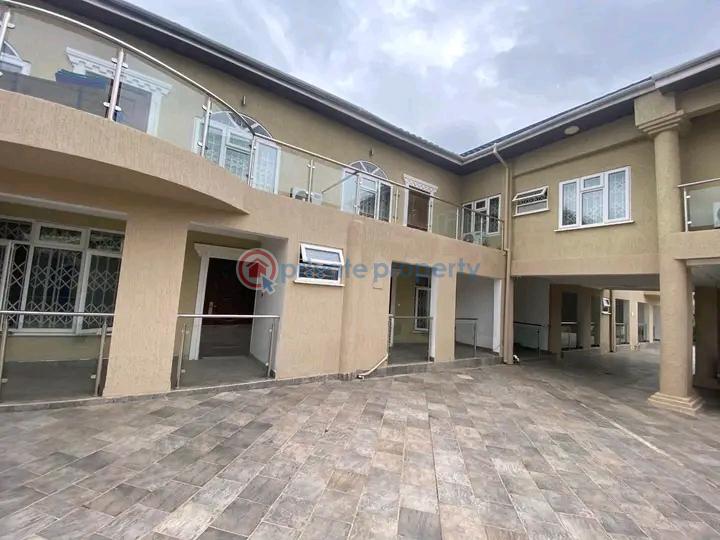 3 bedroom Apartment For Rent East Airport Airport Residential Area Accra - 0