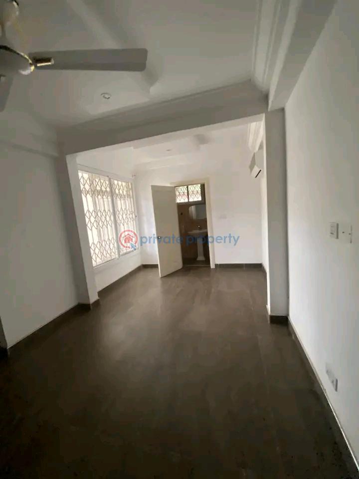 3 bedroom Apartment For Rent East Airport Airport Residential Area Accra - 6
